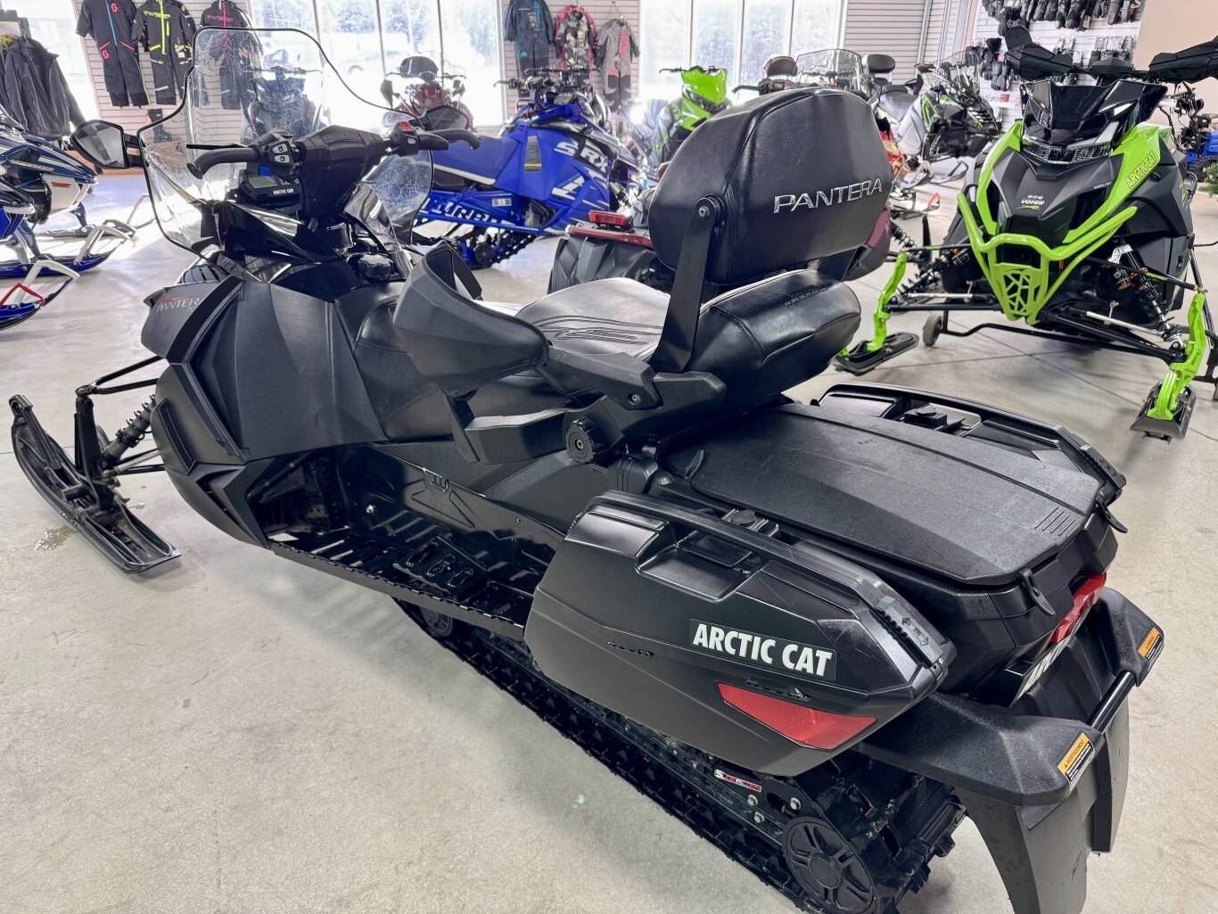 2016 Pantera 7000 Limited