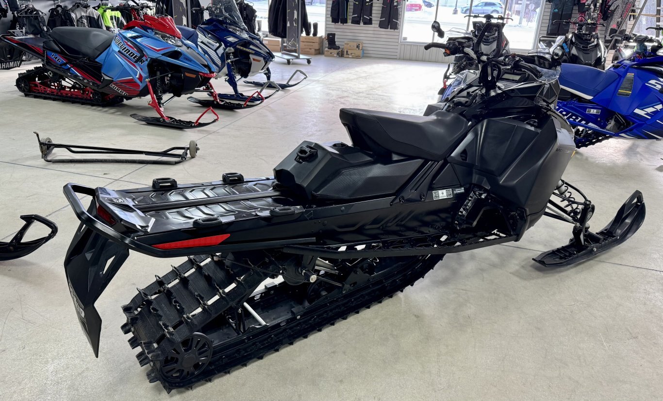 Ski-Doo Backcountry 850 2022