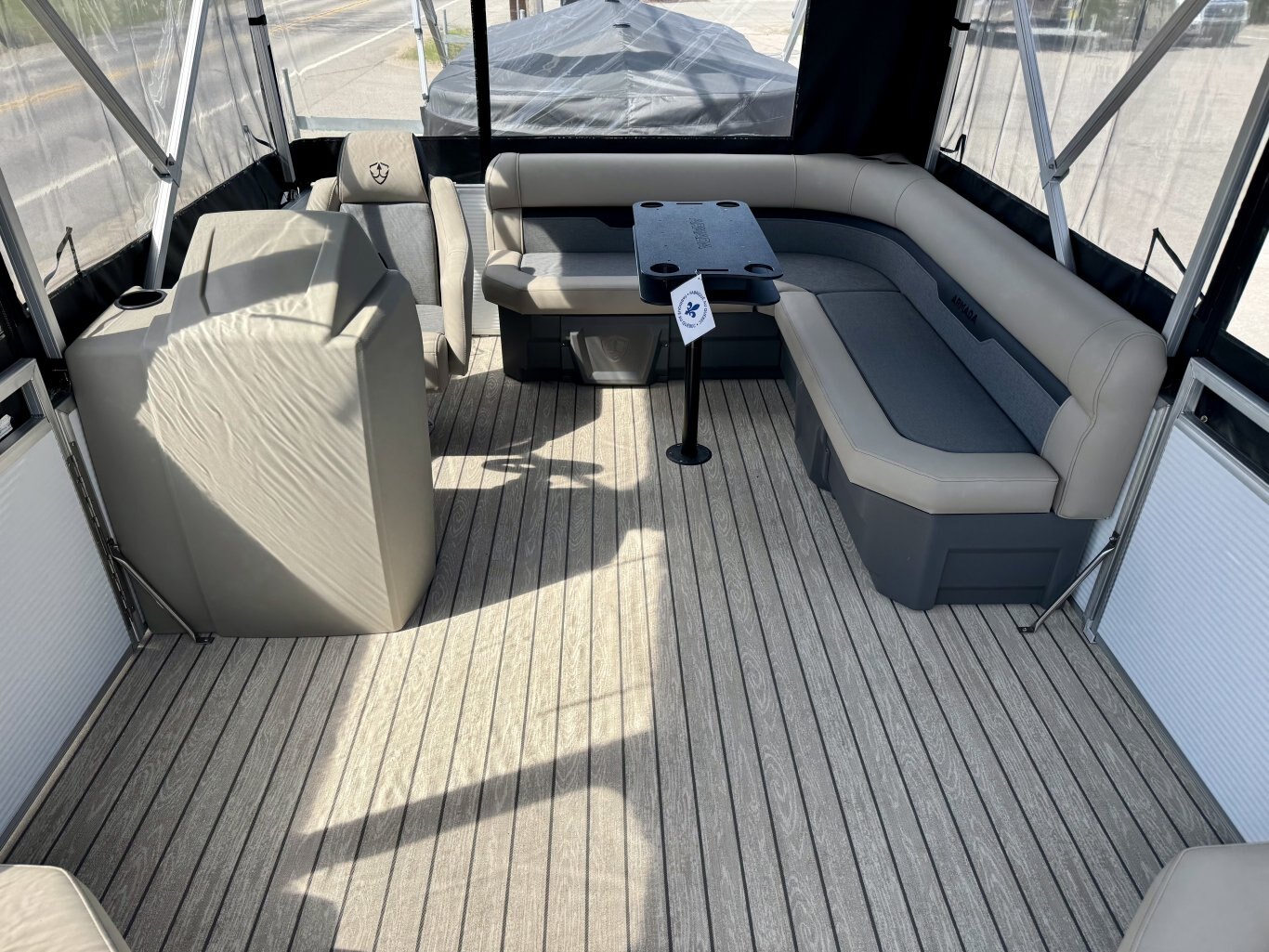 2025 Ponton Armada Zen 168 TÔLE EXTÉRIEURE BLANCHE