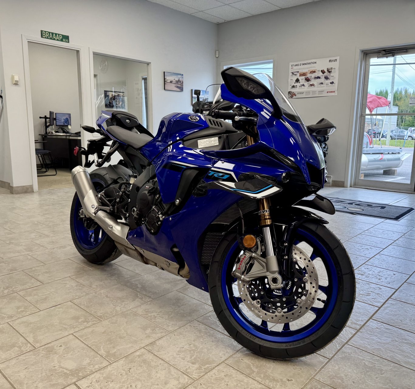 Yamaha YZF R1 Bleu Team Yamaha 2025