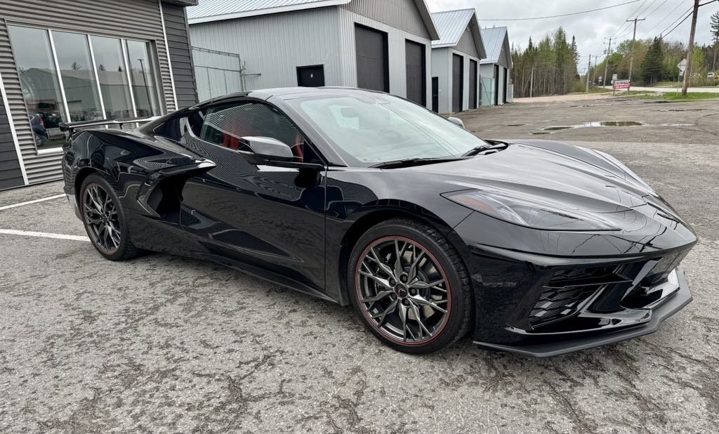 2025 Chevrolet Corvette Stingray C8 2LT Z51