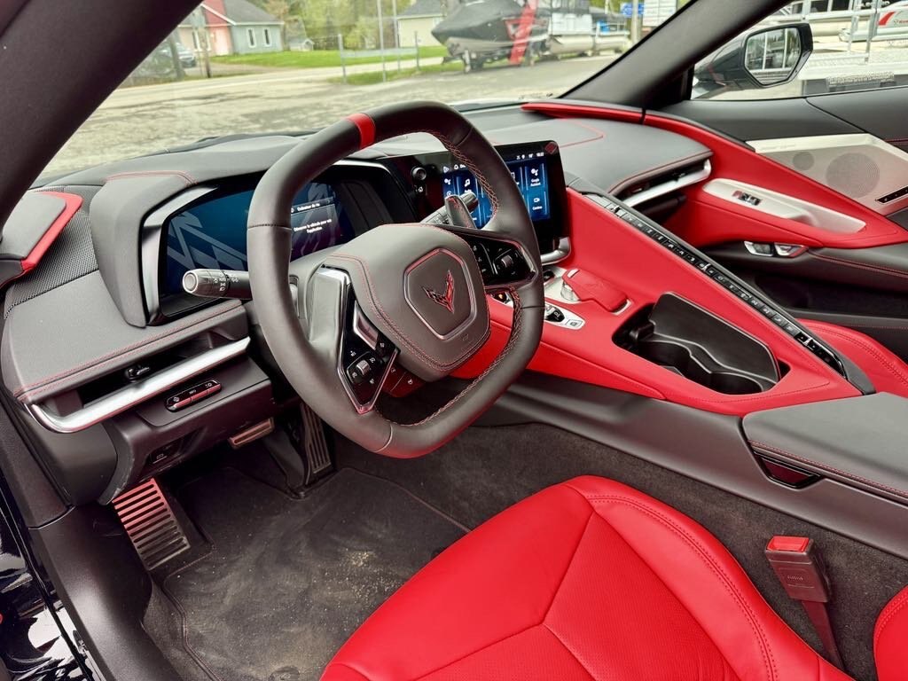 2025 Chevrolet Corvette Stingray C8 2LT Z51