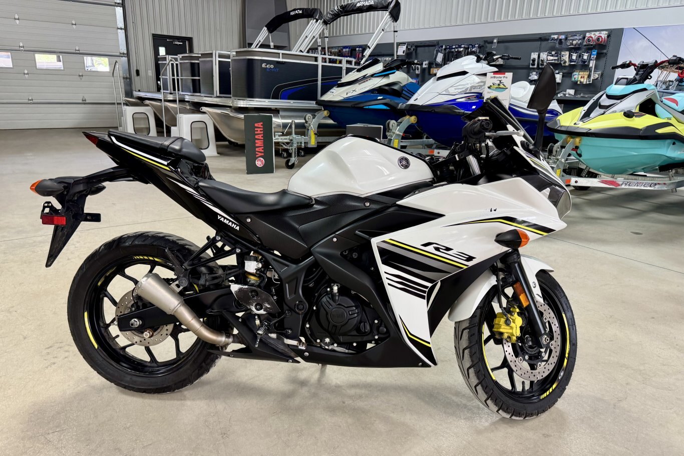 2017 Moto Yamaha YZF R3