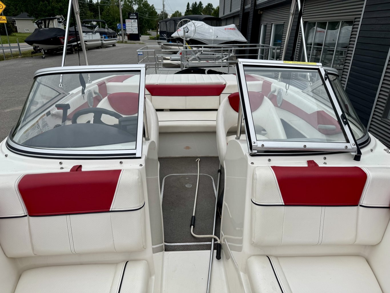 2013 Bateau Bayliner 185