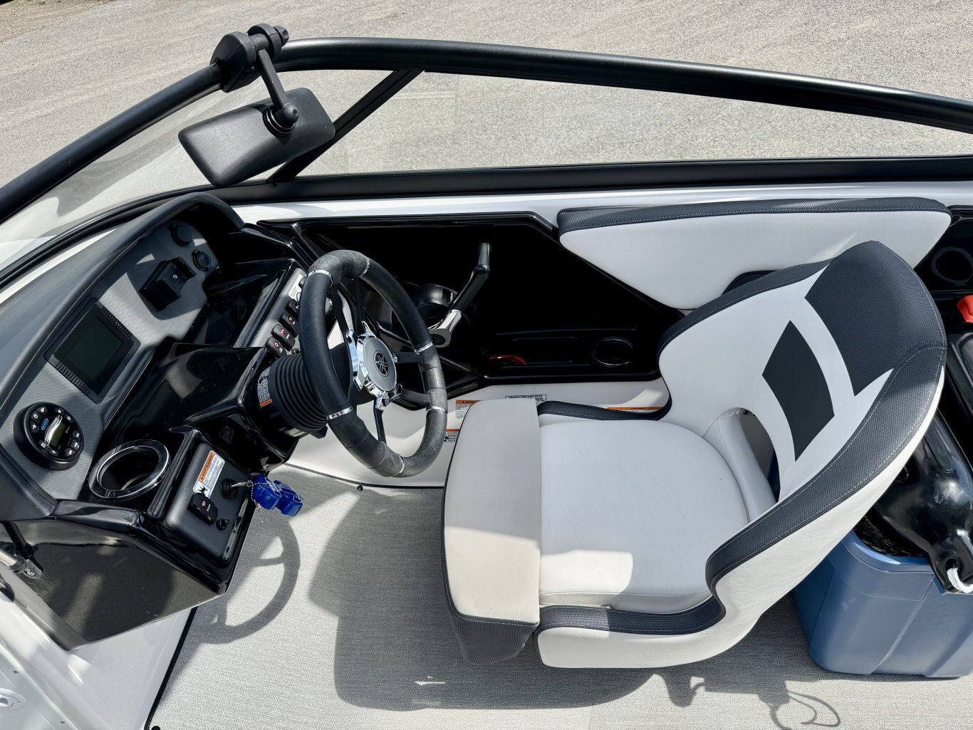 2022 Bateau Yamaha AR 195