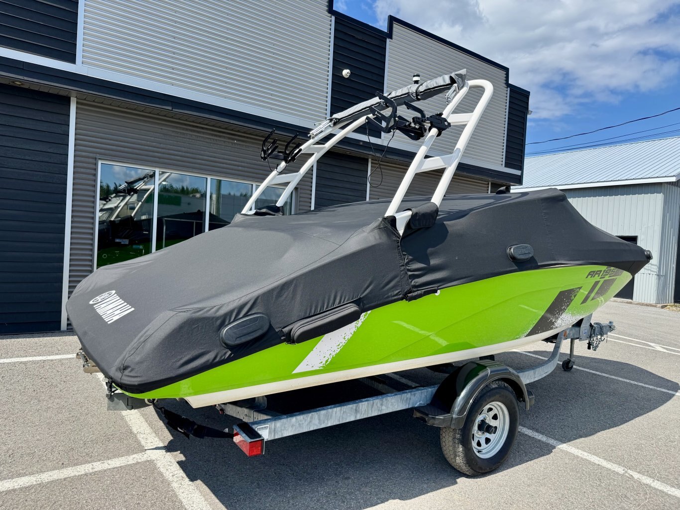 2022 Bateau Yamaha AR 195
