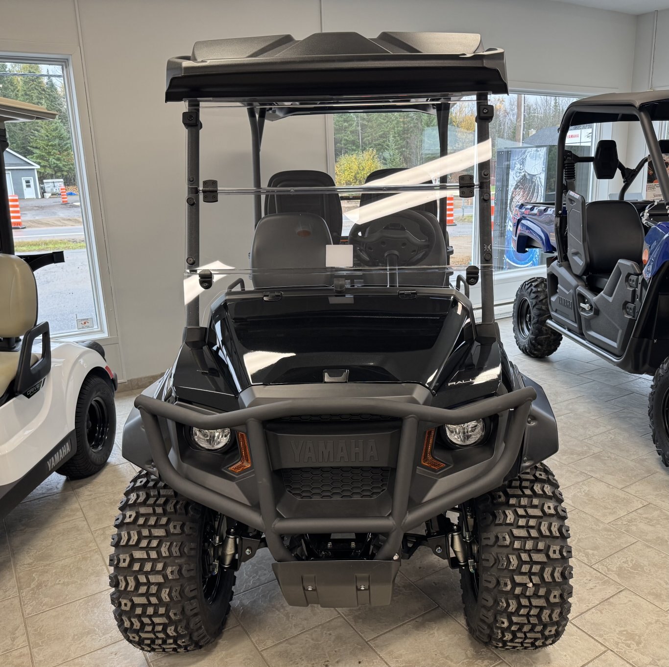 2025 Voiturette Yamaha UMAX Rally 2+2 Onyx métallique