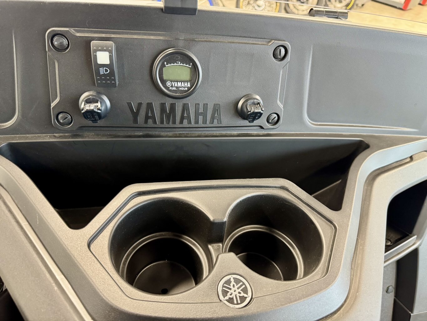 2025 Voiturette Yamaha UMAX Rally 2+2 Onyx métallique