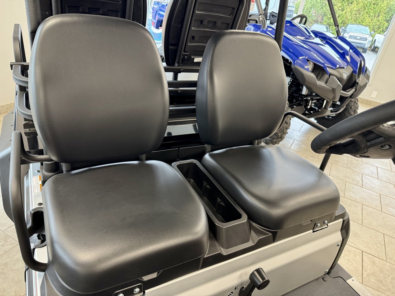 2025 Voiturette Yamaha UMAX Rally 2+2 Onyx métallique