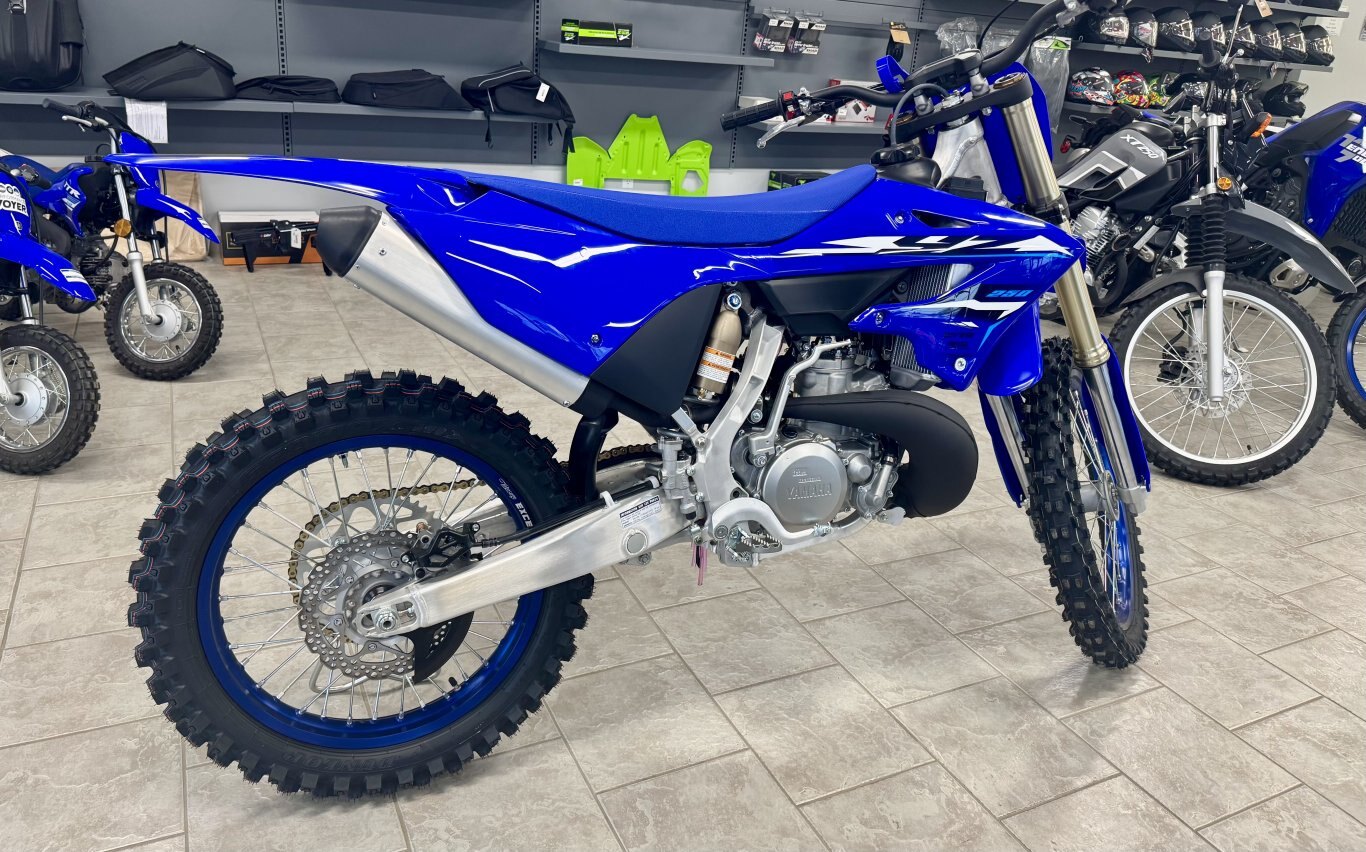 2026 Moto Yamaha YZ250 Bleu Team Yamaha