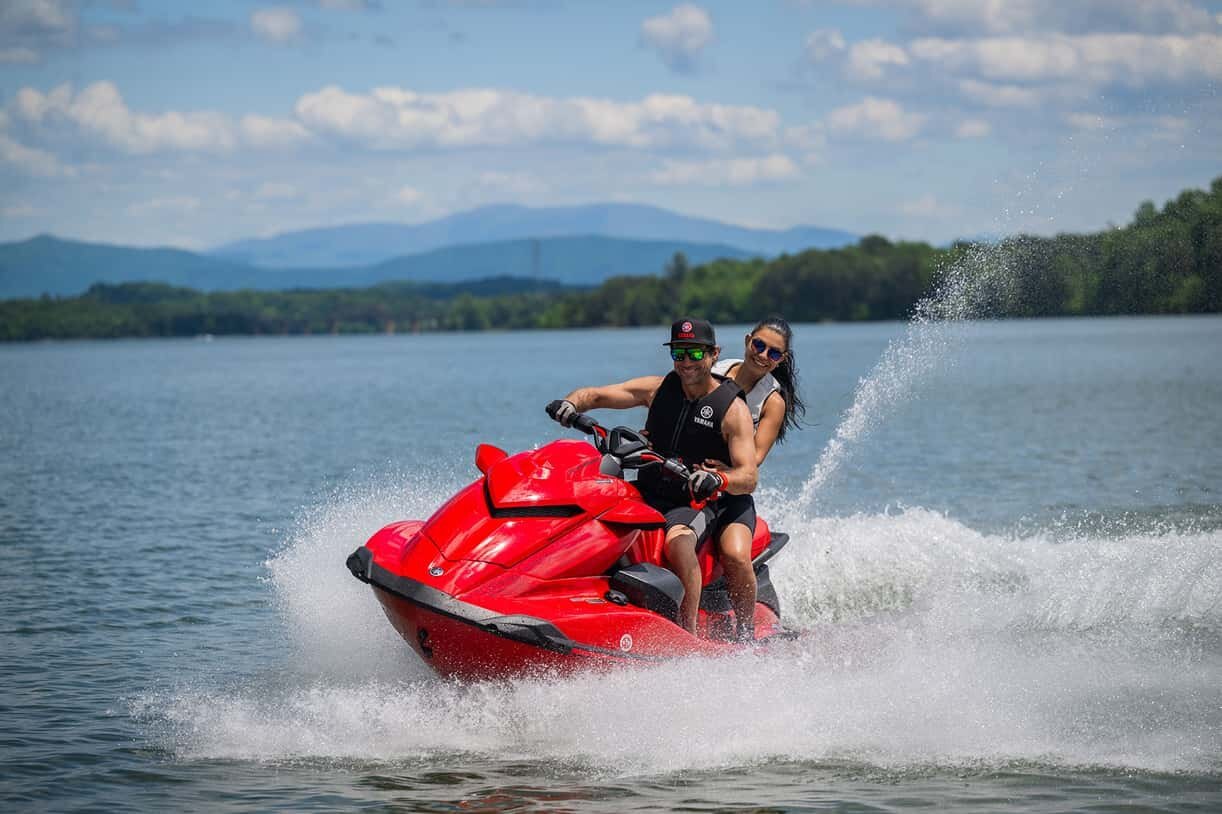 2026 Yamaha GP SVHO Rouge flamme avec audio