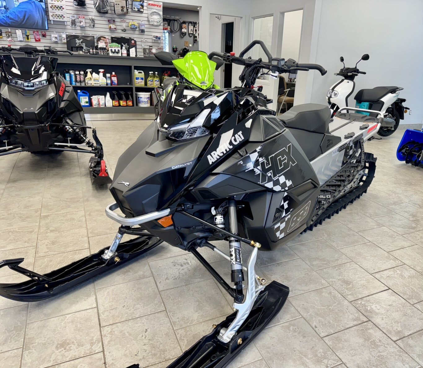 2026 motoneige Arctic Cat HCX 858