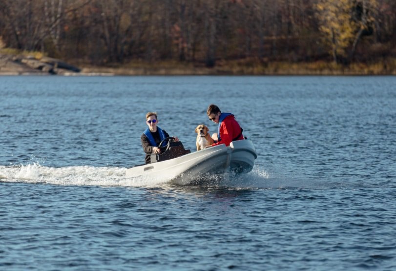 2026 Légende Pulse10 SC Forfait avec Mercury 15E et remorque