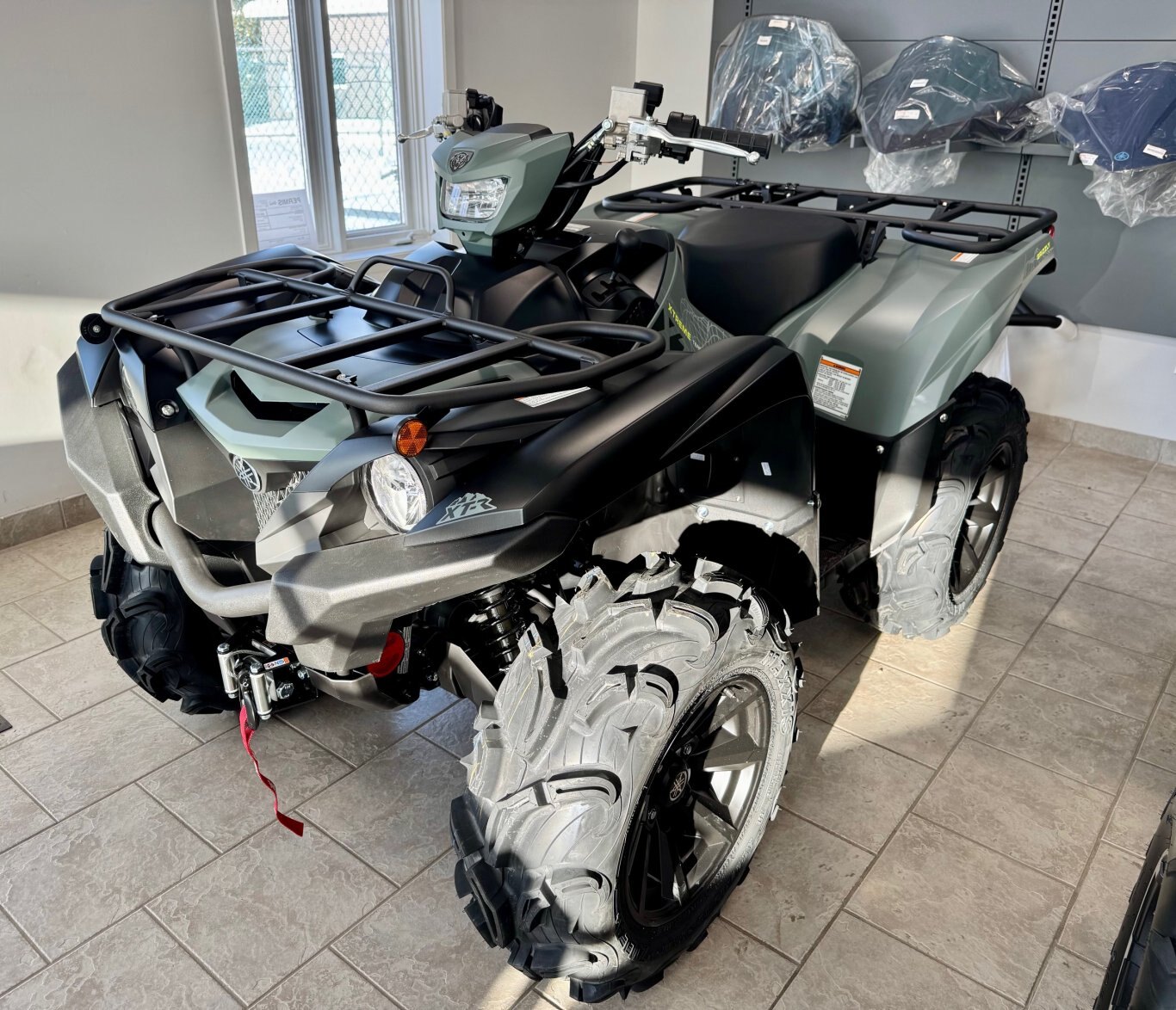 2026 Yamaha Grizzly EPS XT R Gris mousse/Noir tactique