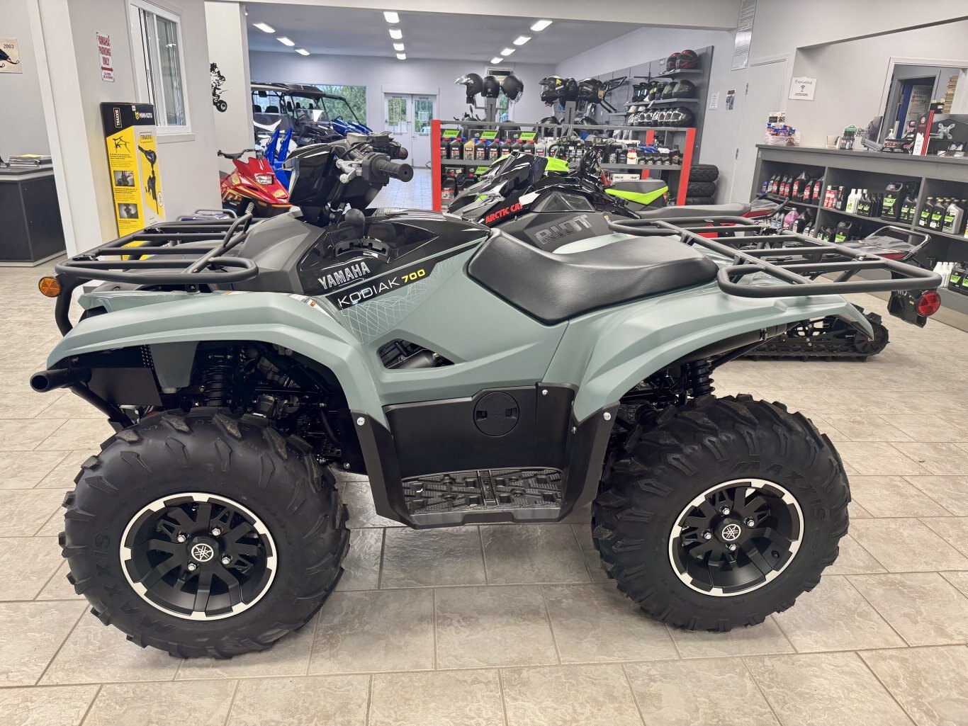 2026 Yamaha Kodiak 700 EPS XT R Gris mousse/Noir tactique