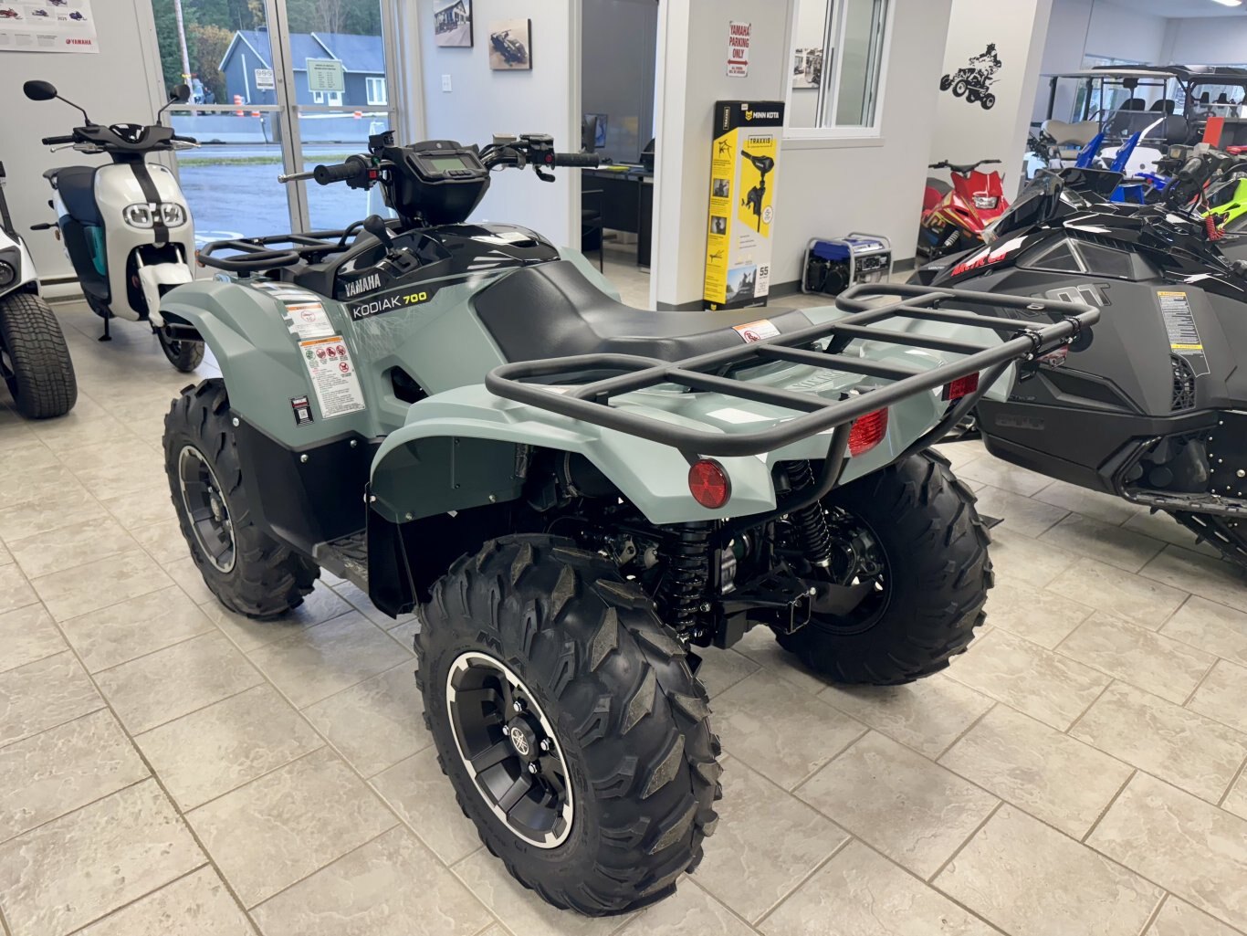 2026 Yamaha Kodiak 700 EPS XT R Gris mousse/Noir tactique