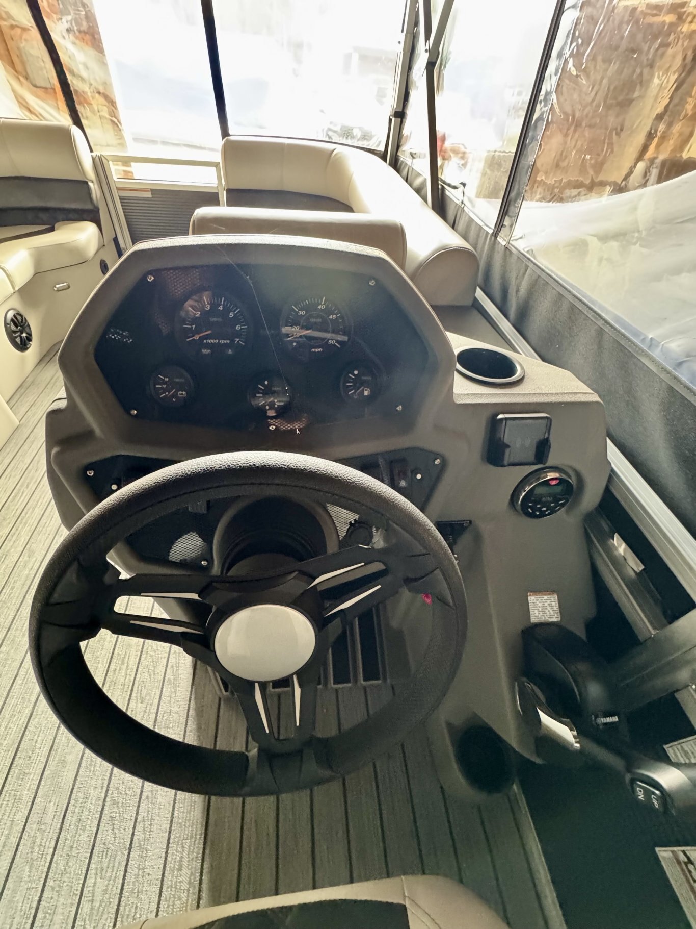 2025 Ponton Armada Drakkar 23 SB Campeur