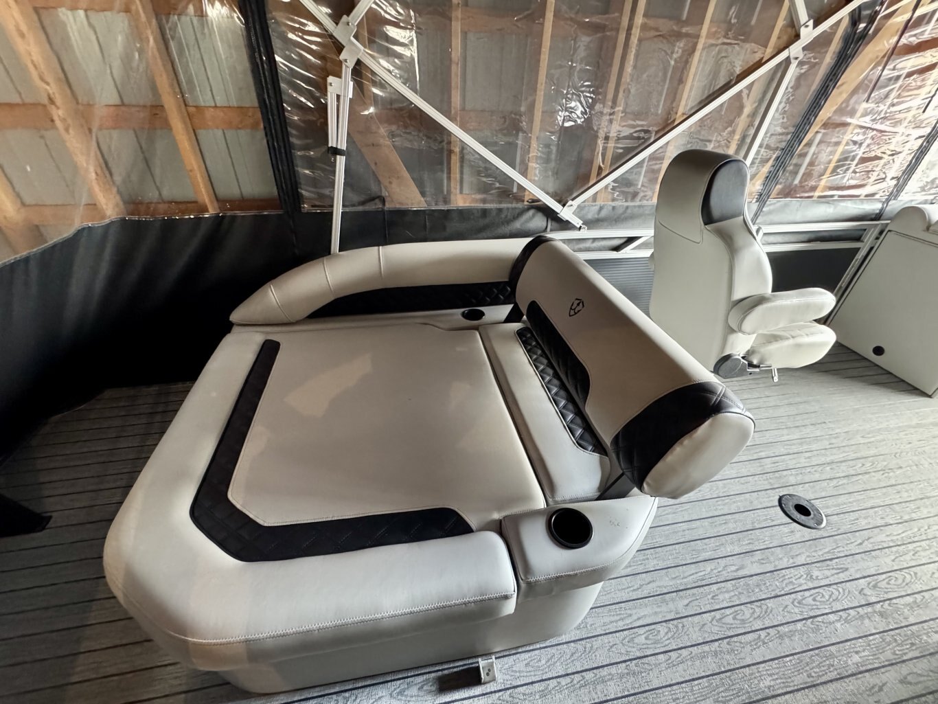 2025 Ponton Armada Drakkar 23 SB Campeur