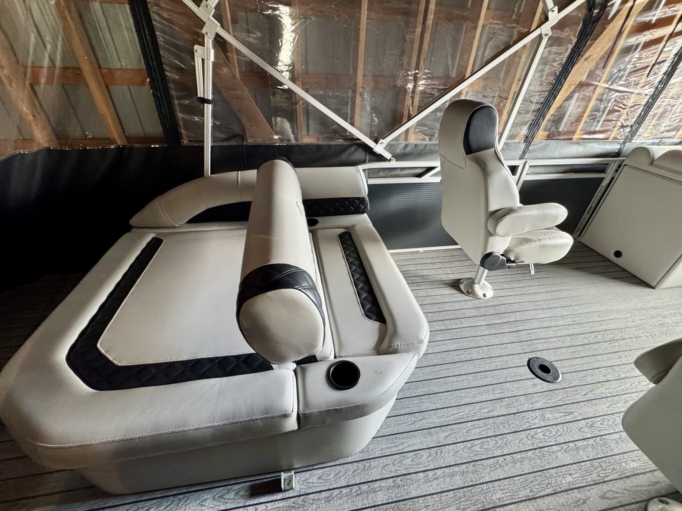 2025 Ponton Armada Drakkar 23 SB Campeur