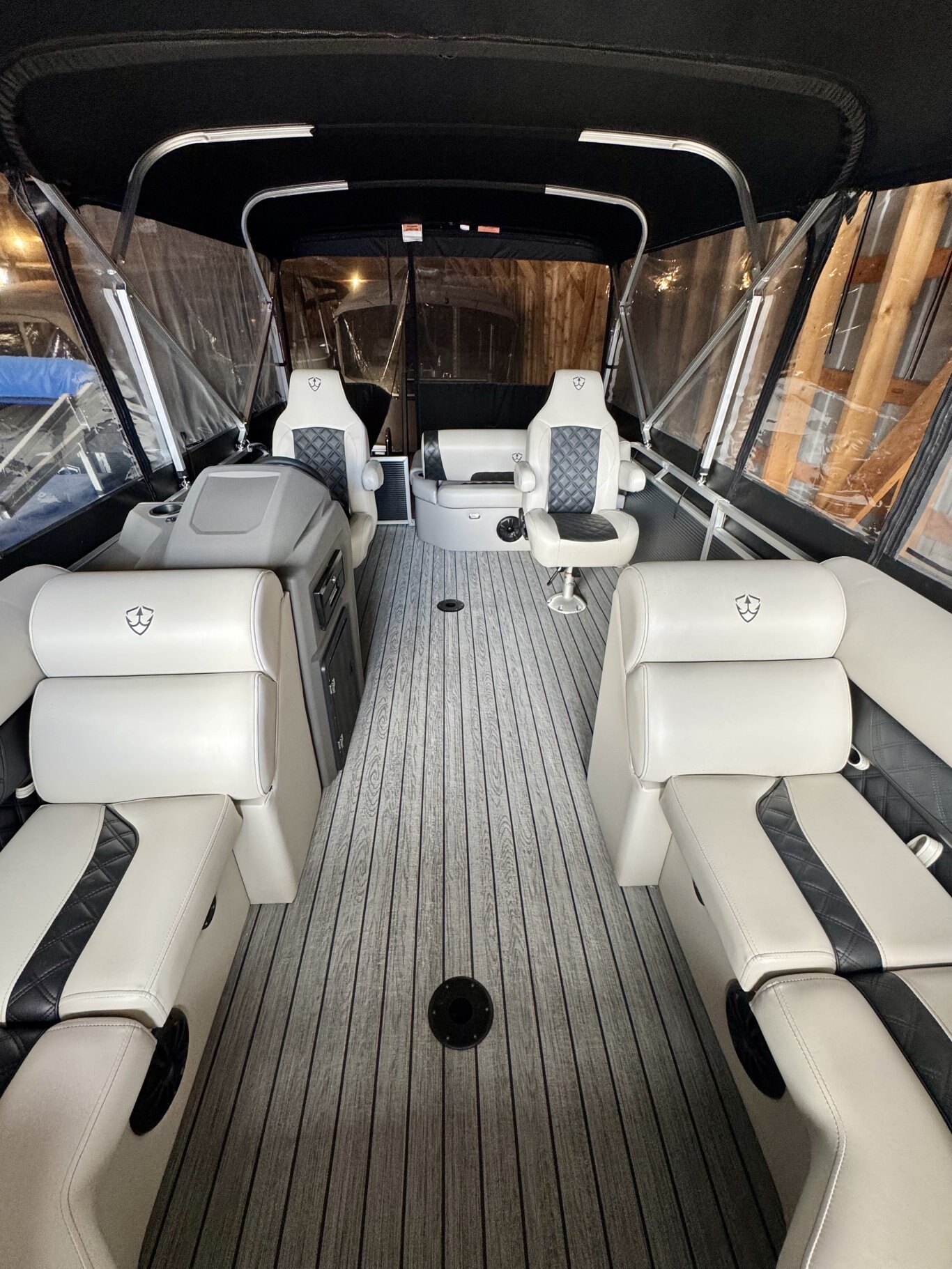 2025 Ponton Armada Drakkar 23 SB Campeur