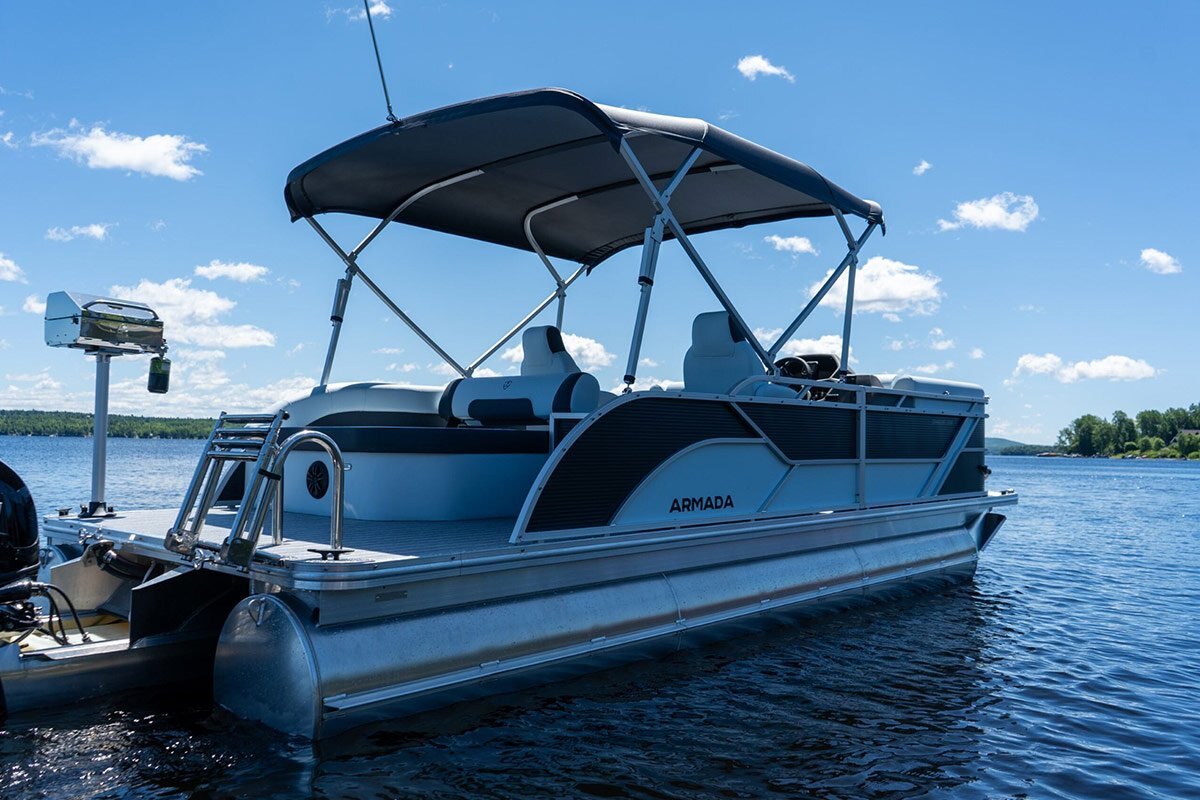 2026 Armada Drakkar 25SB 2 tubes Ice Blue Outer Sheet