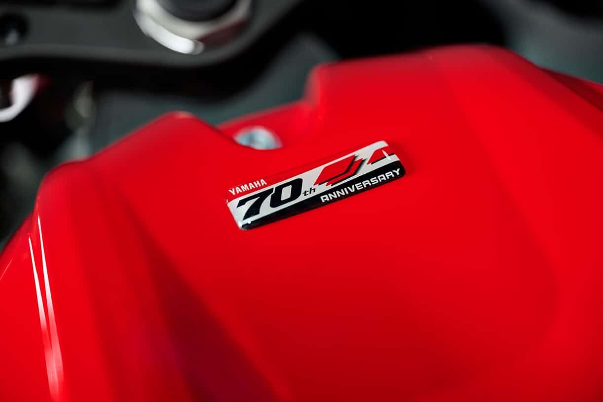 2026 Yamaha YZF R9 Bleu Team Yamaha