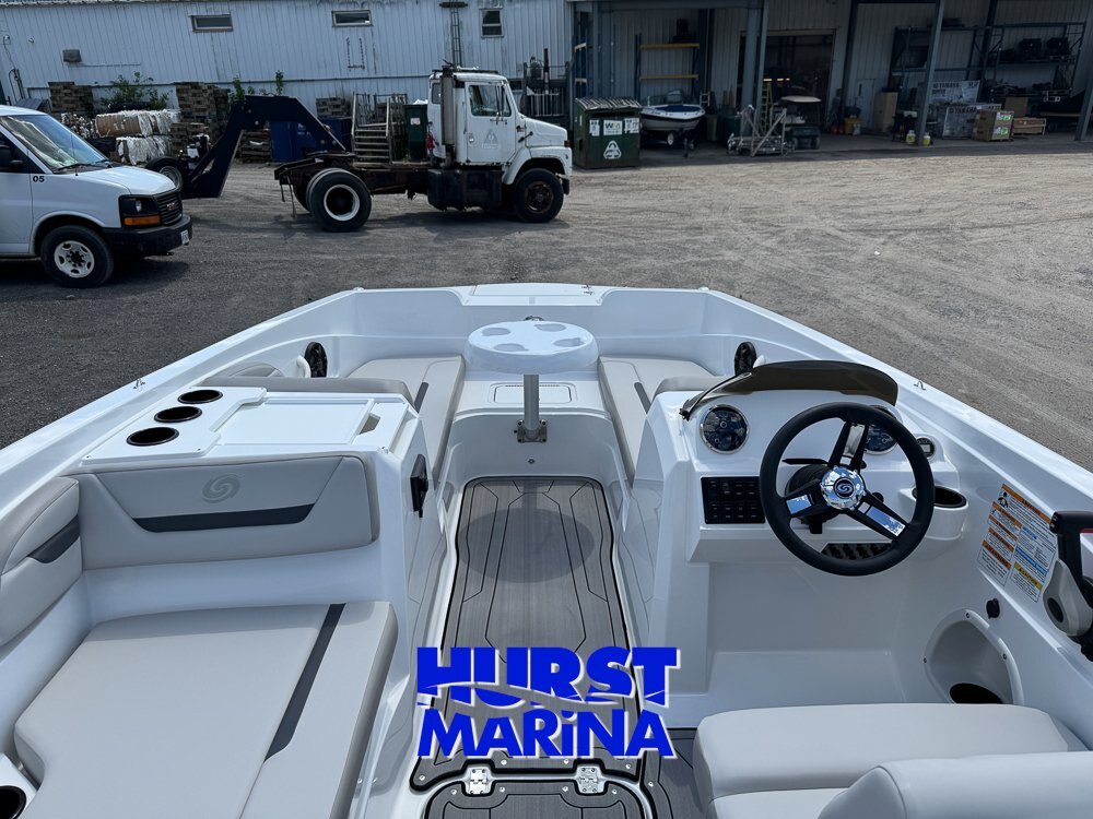 2025 Hurricane SS205 OB