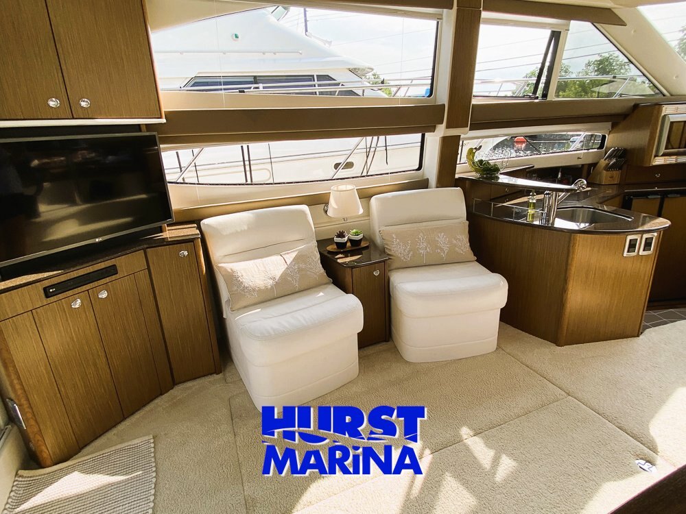 2016 Meridian 391 Motor Yacht