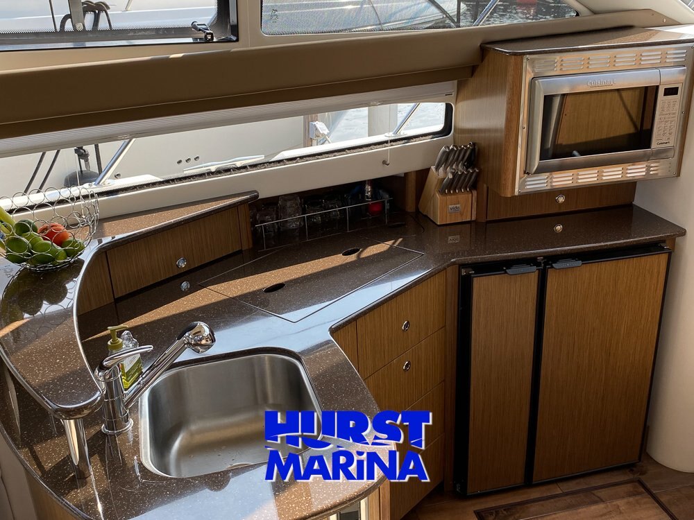 2016 Meridian 391 Motor Yacht