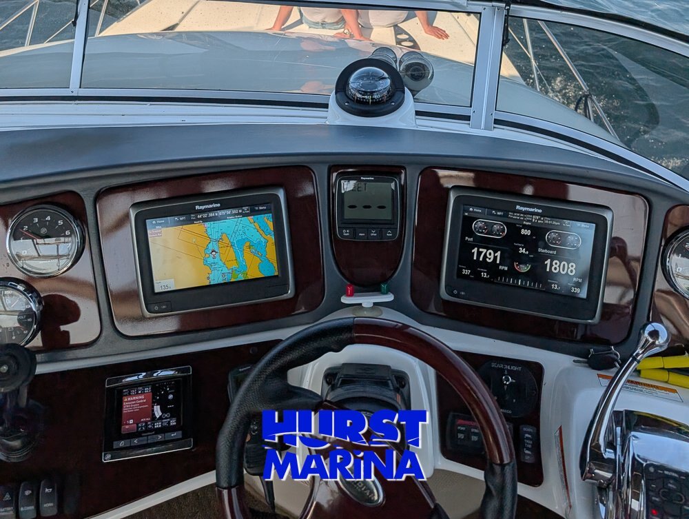 2016 Meridian 391 Motor Yacht