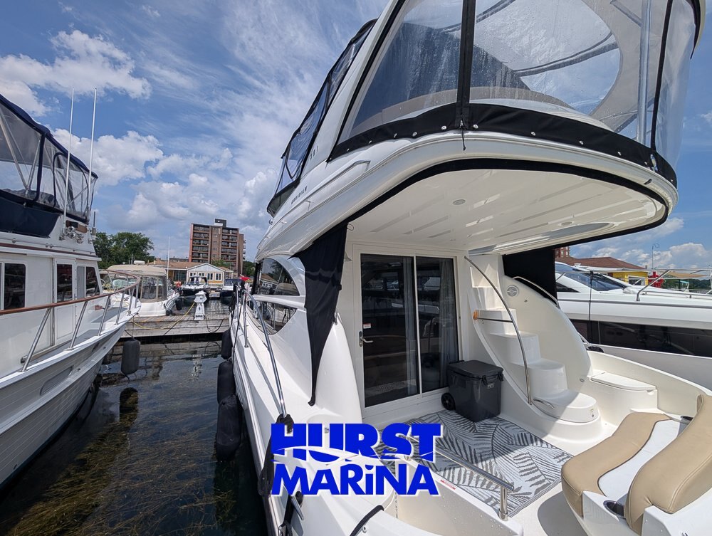 2016 Meridian 391 Motor Yacht