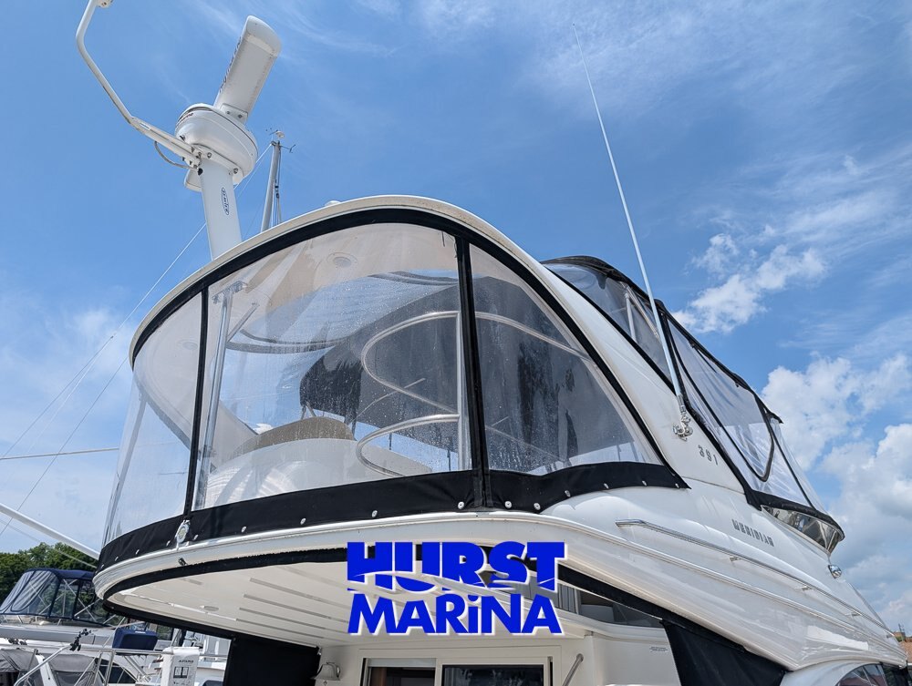 2016 Meridian 391 Motor Yacht