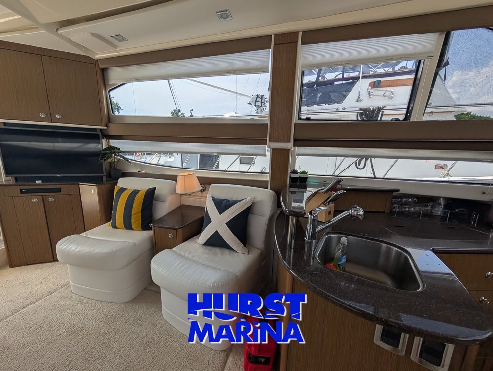 2016 Meridian 391 Motor Yacht