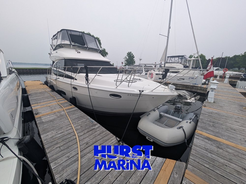 2016 Meridian 391 Motor Yacht