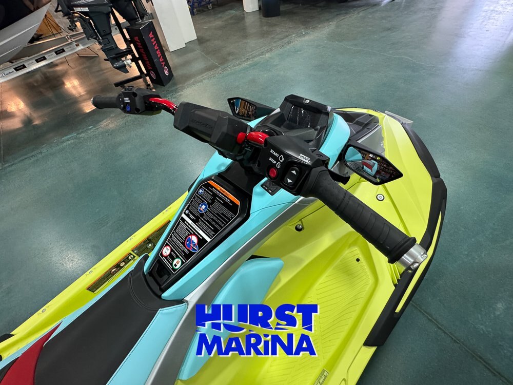 2025 Yamaha JetBlaster PRO 3 Up