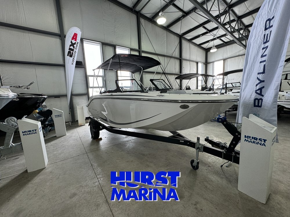 2025 Bayliner M19