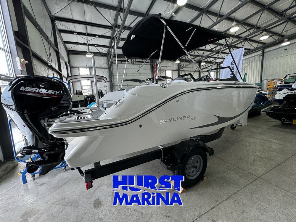 2025 Bayliner M19