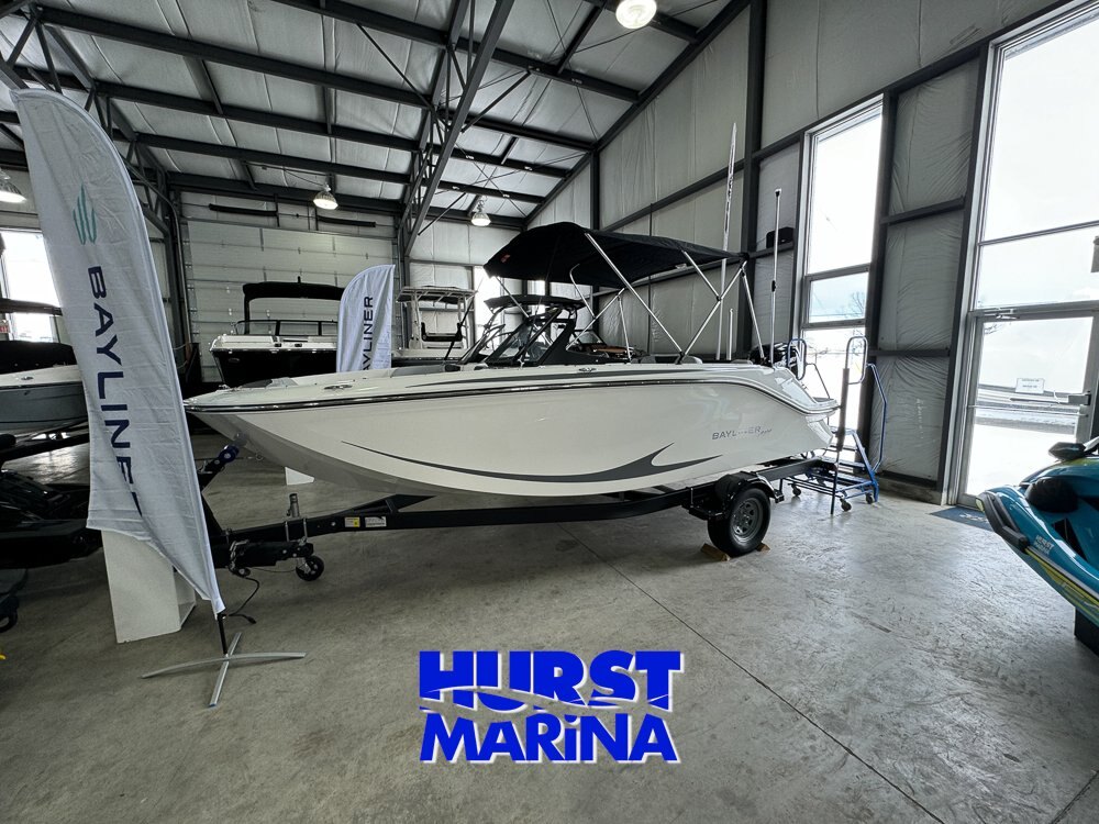 2025 Bayliner M19