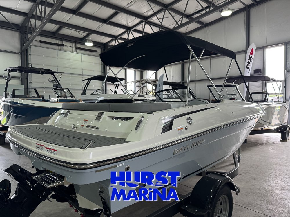 2025 Bayliner VR4