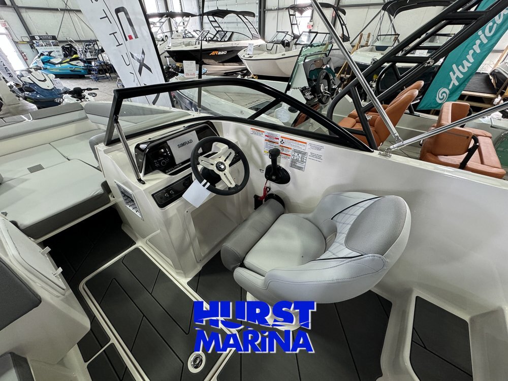 2025 Bayliner D20