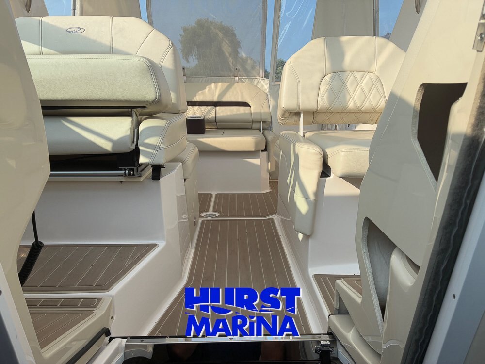 2021 Regal 26 Express