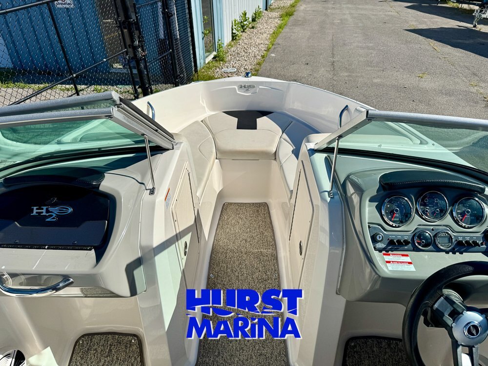 2018 Chaparral 19 H2O