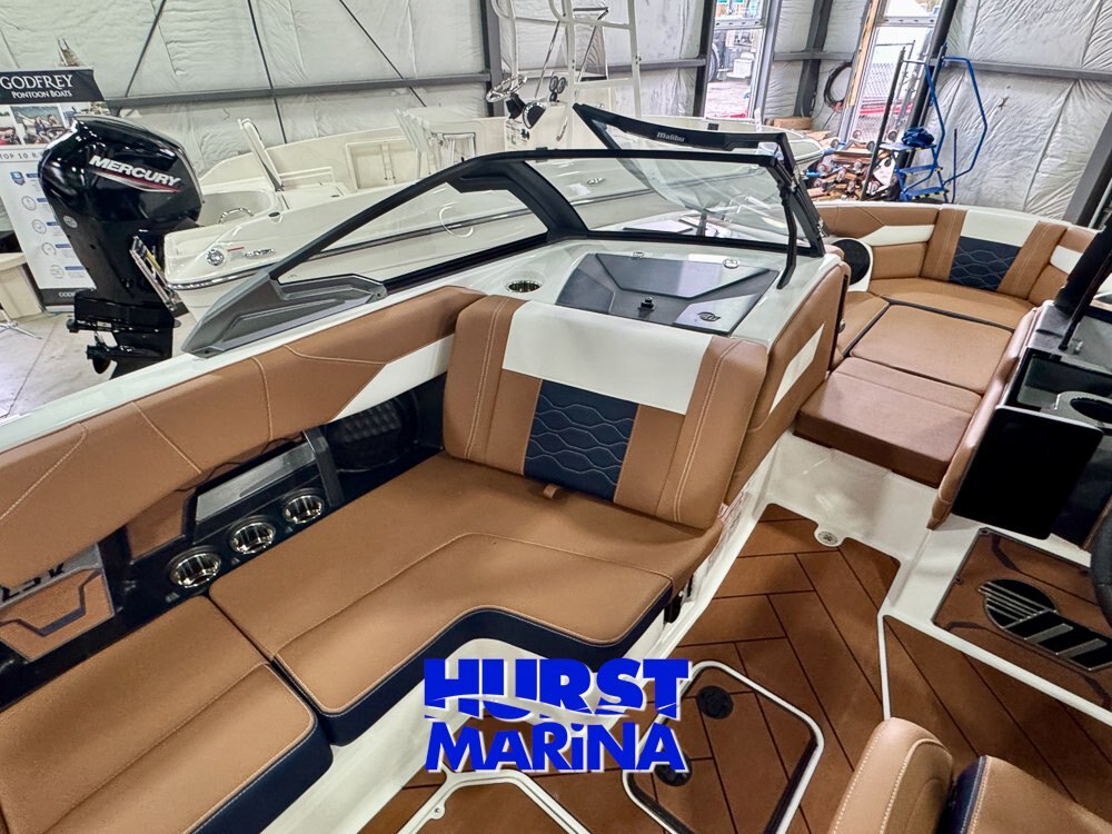 2026 MALIBU 23 LSV