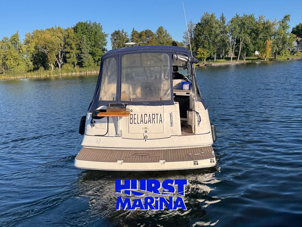 2005 Rinker 300 Fiesta Vee