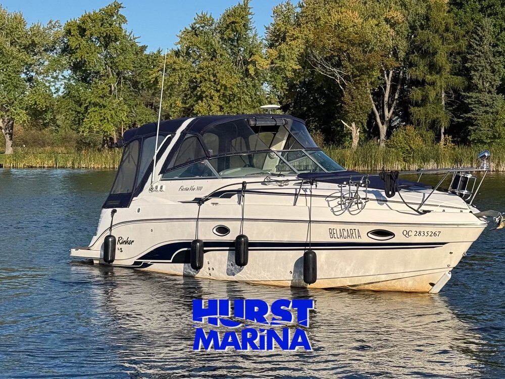2005 Rinker 300 Fiesta Vee