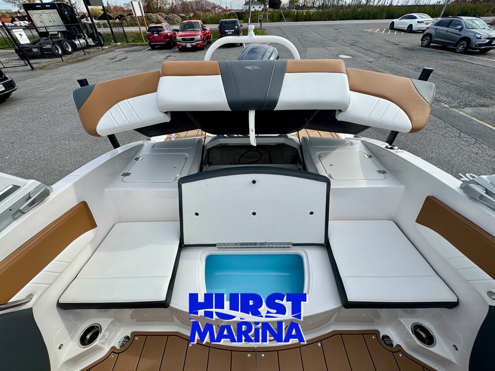 2024 Chaparral 21SSi OB