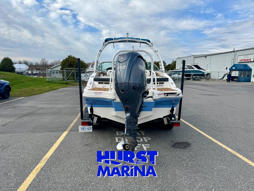 2024 Chaparral 21SSi OB