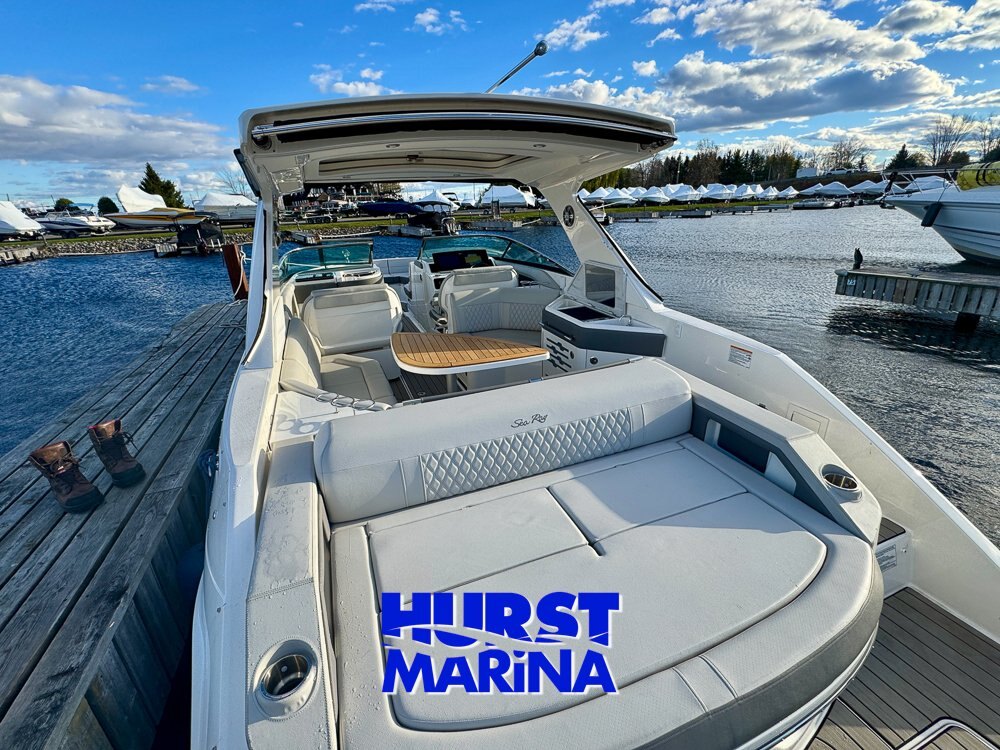 2024 SeaRay 310SLX Outboard