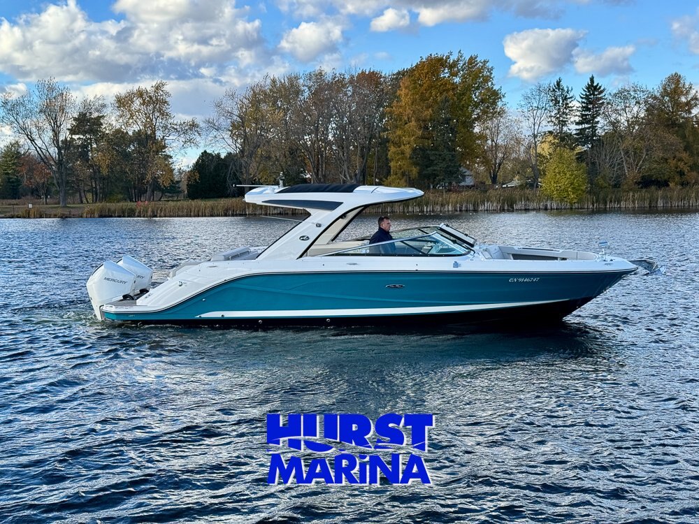 2024 SeaRay 310SLX Outboard