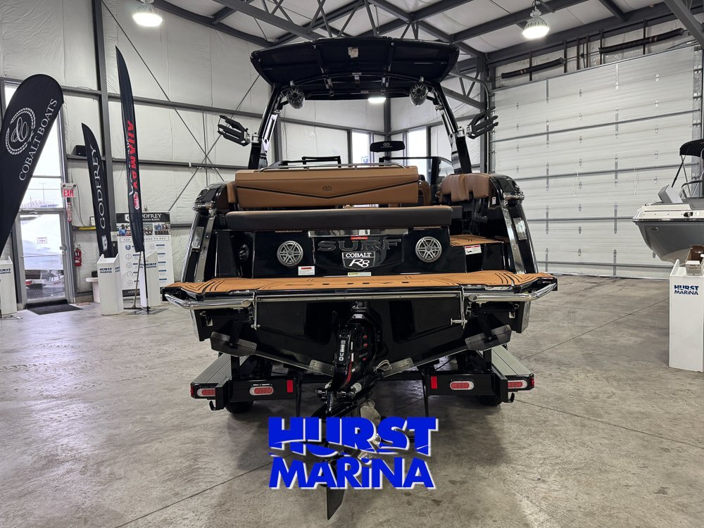 2026 Cobalt R8 Surf